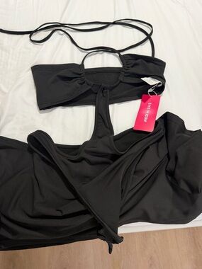 SHEIN Black Ring-Front Cutout One-Piece outfit with skirt